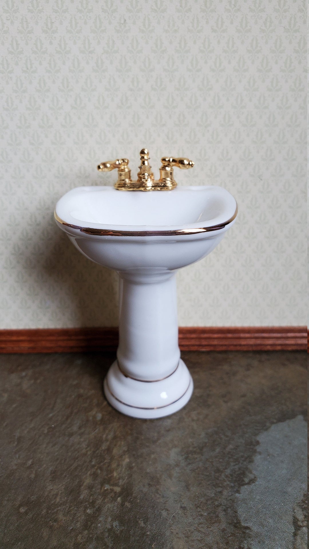 Dollhouse Miniature Pedestal Sink Bathroom White Reutter Porcelain 1:12 Scale