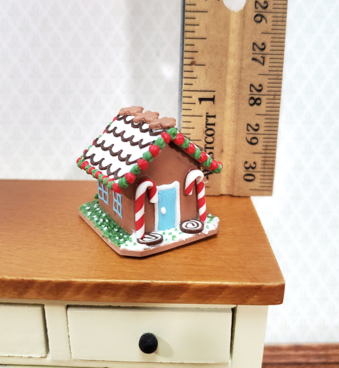 Dollhouse Christmas Gingerbread House 1:12 Scale Miniature Decoration