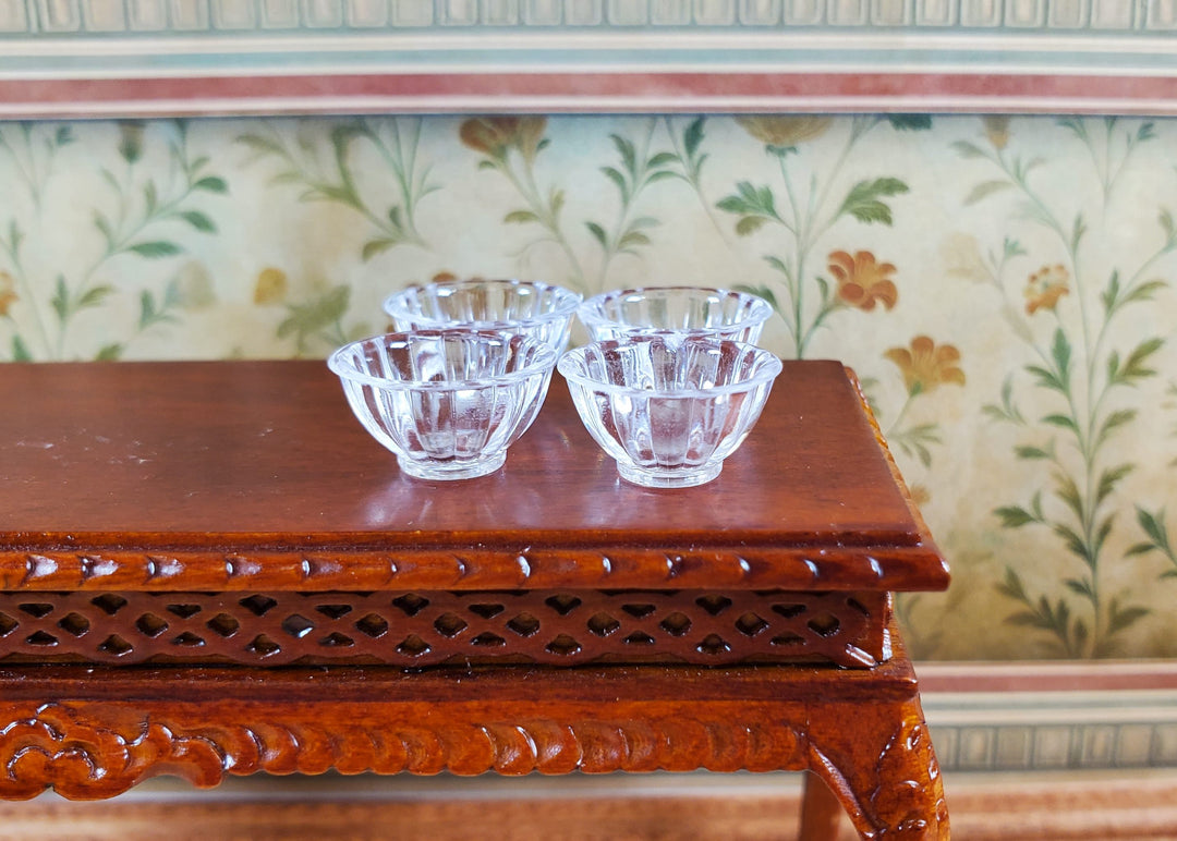 Dollhouse 4 Small Bowls Clear Plastic Fluted Edge 1:12 Scale Miniature Dishes