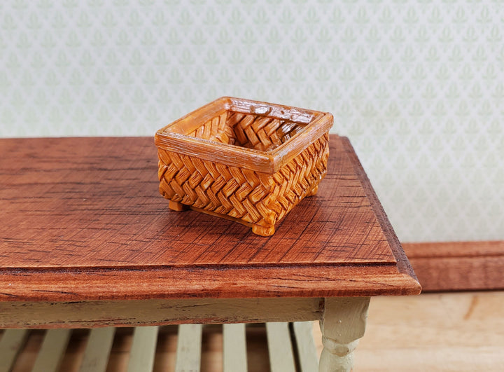 Dollhouse Basket Wicker Style Square 1:12 Scale Miniature Decor Accessories