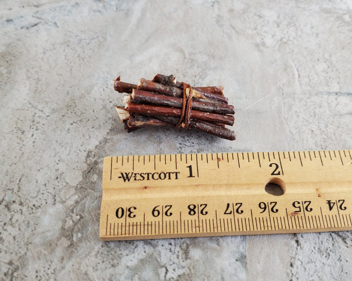 Dollhouse Small Kindling Bundle Logs for Fireplace Firewood 1:12 Scale Miniatures