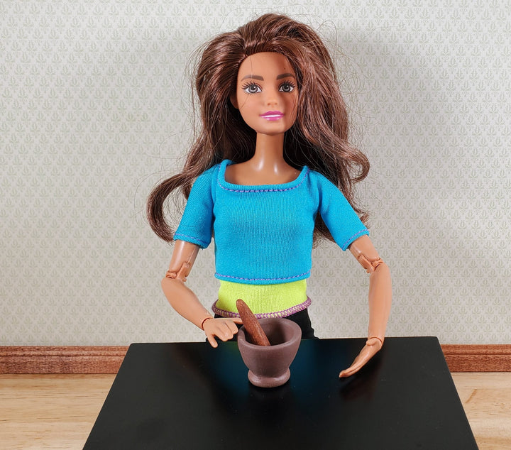 Dollhouse 1:6 Scale Mortar and Pestle Clay Fashion Doll Miniature - MiniatureCrush