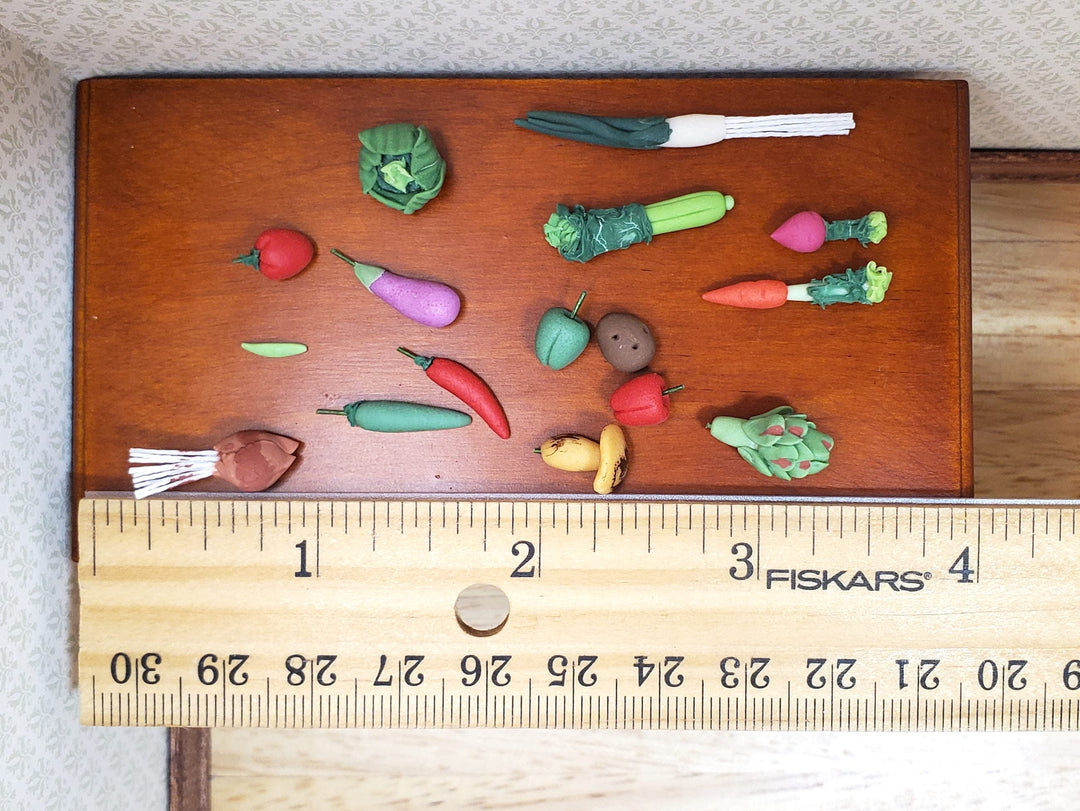 Dollhouse Assorted Fresh Vegetables 1:12 Scale Miniatures Celery Peppers Radish - MiniatureCrush