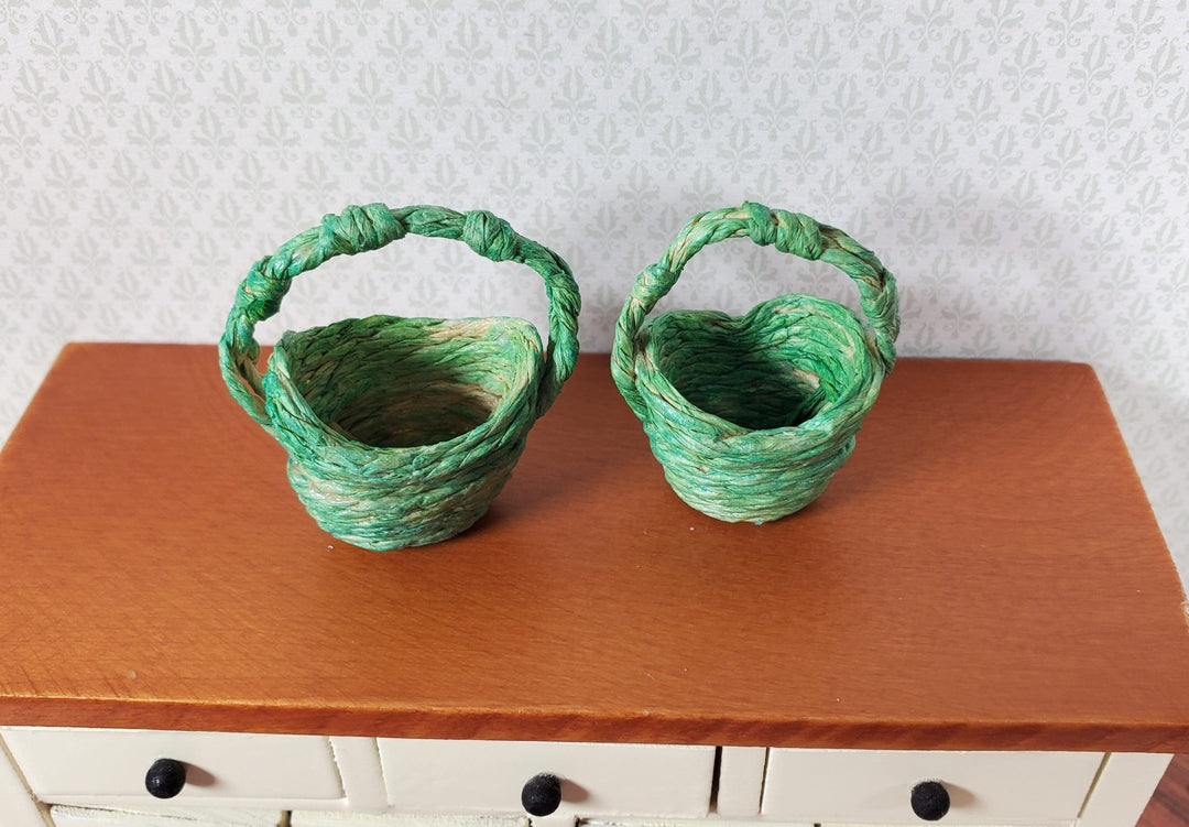 Dollhouse Baskets Set of 2 Green 1:12 Scale Dollhouse Miniatures - MiniatureCrush