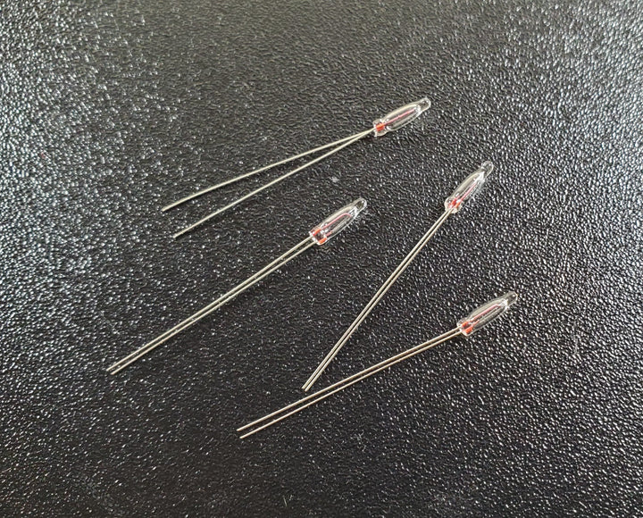 Dollhouse Bi-Pin Micro Flame Candle Bulbs 4 piece 1:12 Scale 12 Volt Replacement - MiniatureCrush