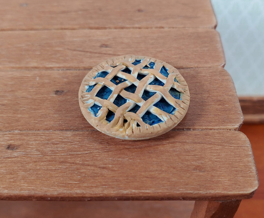 Dollhouse Blueberry Pie on Plate 1:12 Scale Miniature Kitchen Handmade - Miniature Crush