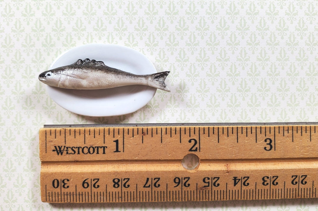 Dollhouse Bluefish on a Plate 1:12 Scale Miniature Food Kitchen - MiniatureCrush