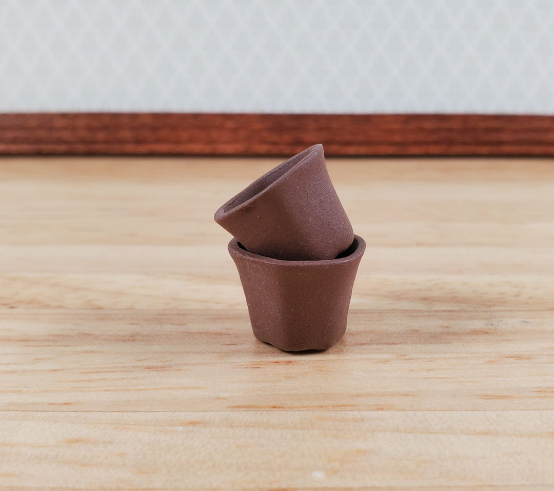 Dollhouse Brown Terra Cotta Garden Planter 1:12 Scale Miniature Flower Pot - MiniatureCrush
