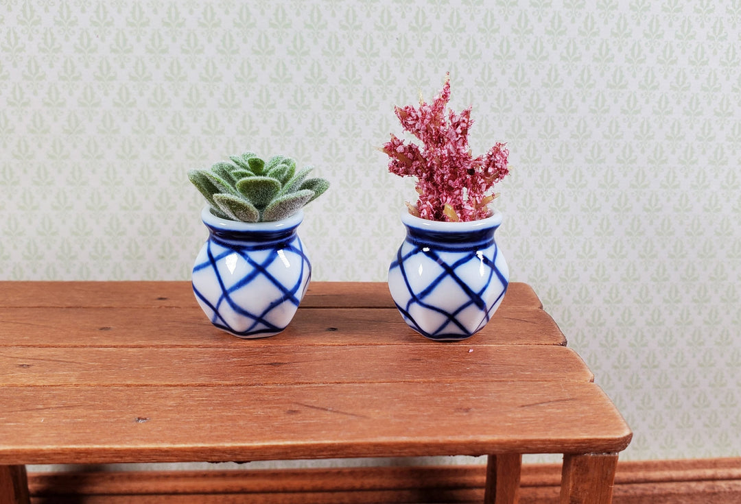 Dollhouse Ceramic Planter Blue & White Set of 2 Cross Hatch 1:12 Scale Miniature - MiniatureCrush