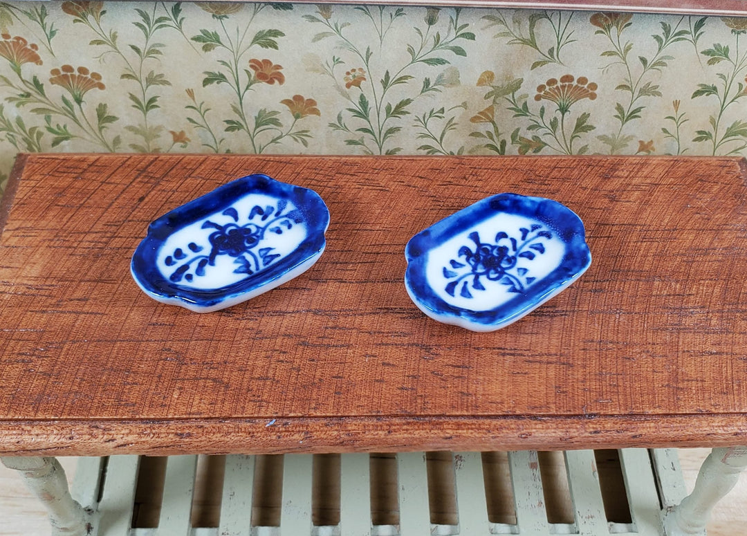Dollhouse Ceramic Platters x2 Blue & White Design 1:12 Scale Miniature Dish - MiniatureCrush