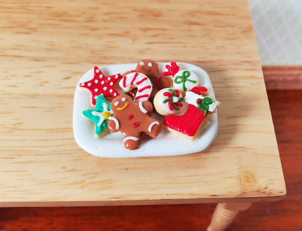 Dollhouse Christmas Cookies on Ceramic Tray 1:12 Scale Gingerbread Men Stars - MiniatureCrush