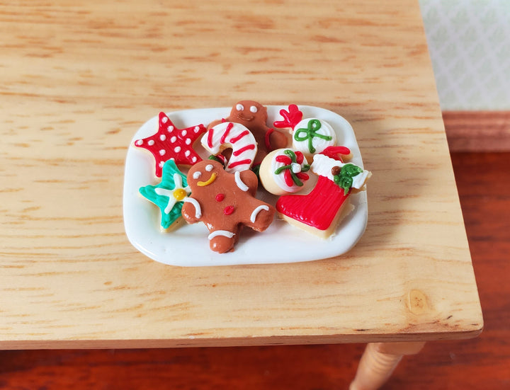 Dollhouse Christmas Cookies on Ceramic Tray 1:12 Scale Gingerbread Men Stars - MiniatureCrush