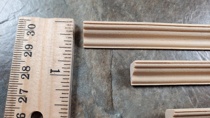 Dollhouse Crown Molding Ceiling Trim 3 Pieces 1/2" Face x 18" 1:12 Scale HW7147 - MiniatureCrush