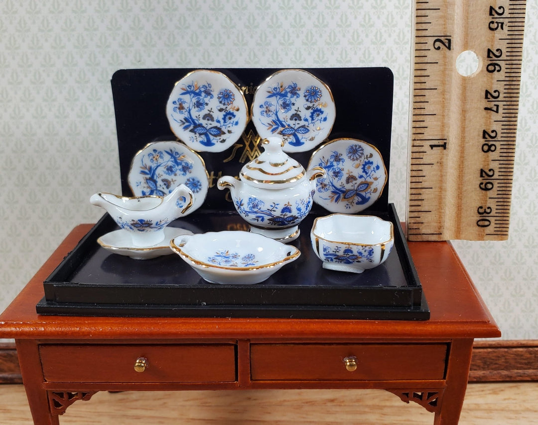 Dollhouse Dinner Set "Blue Onion" Reutter Porcelain 1:12 Scale Plates Bowls ++ - Miniature Crush