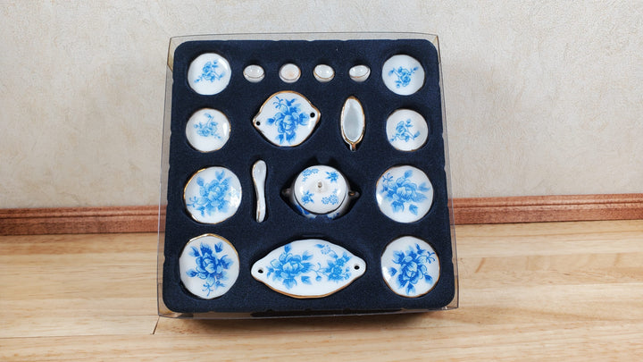 Dollhouse Dinner Set Plates Tureen Ceramic Blue Floral 1:12 Scale Miniature - MiniatureCrush