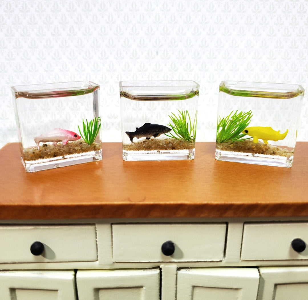 Dollhouse Fish Bowl Tank 1 Piece Random Colors 1:12 Scale Modern Miniatures - Miniature Crush