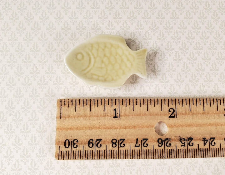 Dollhouse Fished Shaped Platter Light Green Ceramic 1:12 Scale Miniature - MiniatureCrush