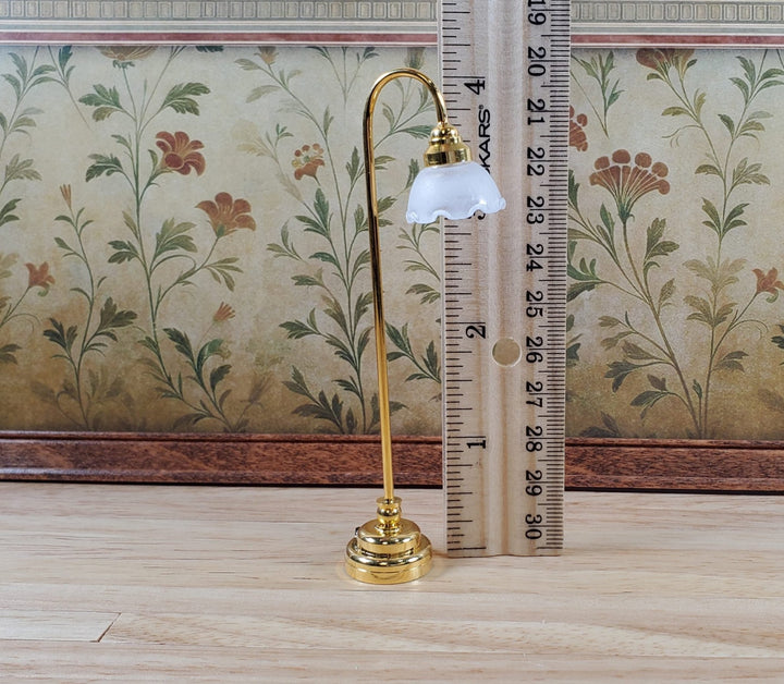 Dollhouse Floor Lamp Battery Light Flower Shade Gold Base 1:12 Scale Miniature - Miniature Crush