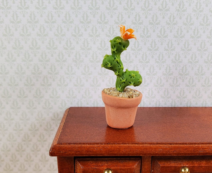 Dollhouse Flowering Cactus Plant in a Terra Cotta Pot 1:12 Scale Miniature - MiniatureCrush