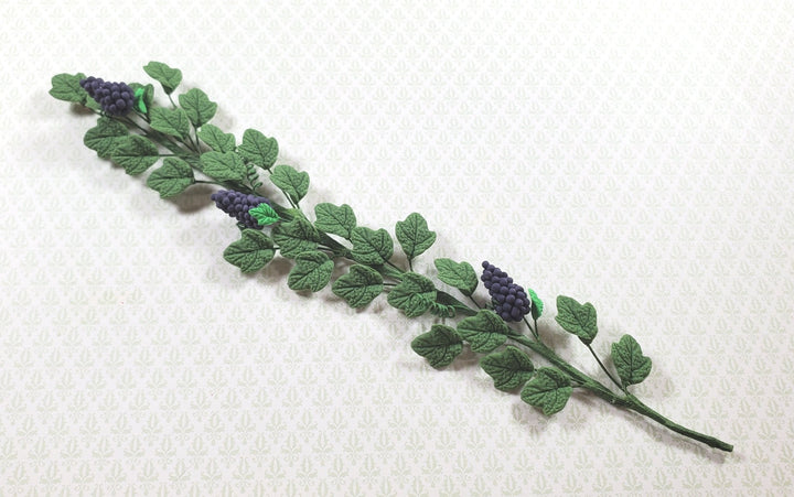 Dollhouse Grapevine with Purple Grape Bunches 1:12 Scale Miniature Garden Plants - MiniatureCrush