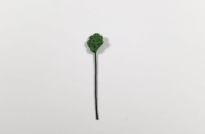Dollhouse Green Leaves Long Stem Set of 10 Scalloped Edge 1:12 Scale Miniature - MiniatureCrush