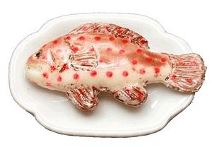 Dollhouse Grouper Fish on Plate 1:12 Scale Miniature Food Kitchen - MiniatureCrush