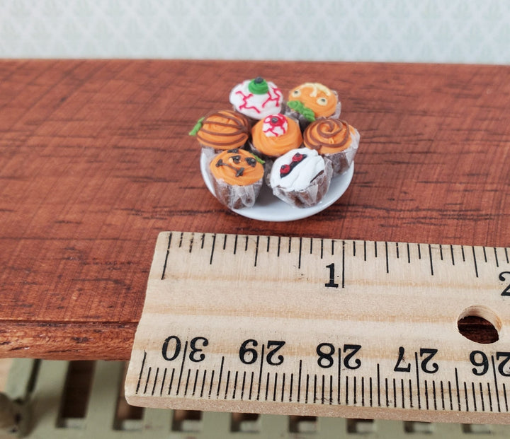 Dollhouse Halloween Cupcakes 7 on Ceramic Plate 1:12 Scale Miniature Food - Miniature Crush