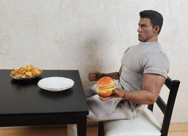 Dollhouse Hamburger with Lettuce 1:12 Scale Miniature Food Kitchen - MiniatureCrush