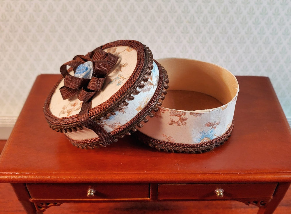 Dollhouse Hat Box Vintage Artisan 1:12 Scale Miniature - MiniatureCrush
