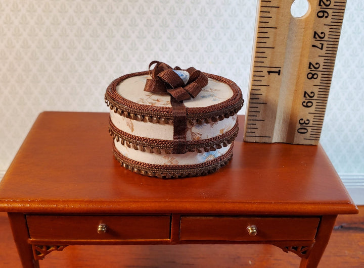 Dollhouse Hat Box Vintage Artisan 1:12 Scale Miniature - MiniatureCrush