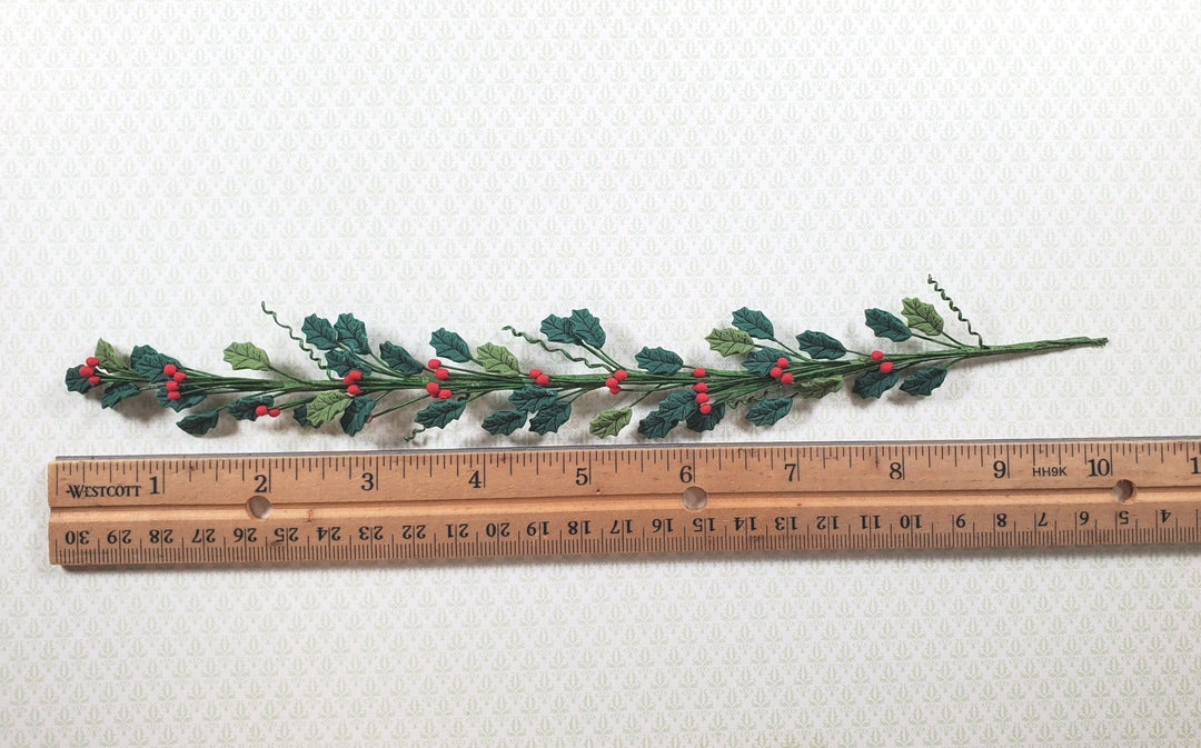 Dollhouse Holly and Red Berry Vine 1:12 Scale Miniature Garden Plants Flowers - MiniatureCrush