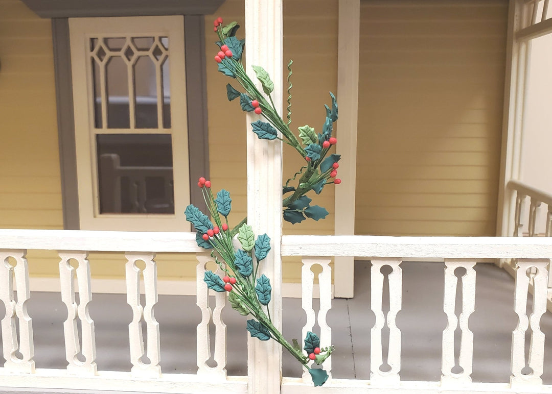 Dollhouse Holly and Red Berry Vine 1:12 Scale Miniature Garden Plants Flowers - MiniatureCrush