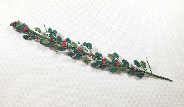 Dollhouse Holly and Red Berry Vine 1:12 Scale Miniature Garden Plants Flowers - MiniatureCrush
