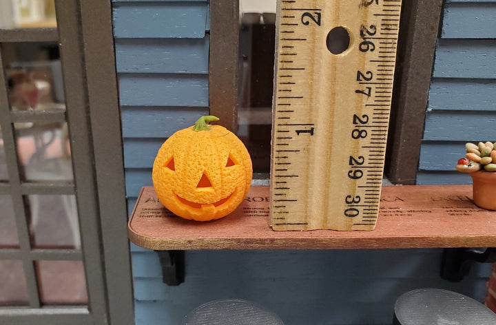 Dollhouse Jack O Lantern Pumpkin Halloween Hollow 1:12 Scale Miniature - MiniatureCrush
