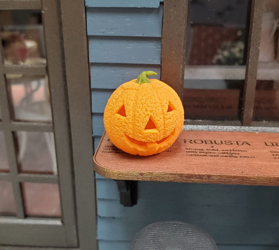 Dollhouse Jack O Lantern Pumpkin Halloween Hollow 1:12 Scale Miniature - MiniatureCrush