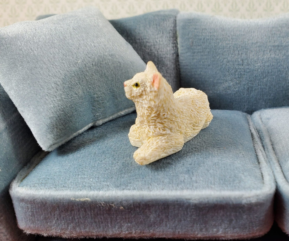 Dollhouse Kitty Cat White Lying Down Head Up 1:12 Sale Miniature Pet - Miniature Crush