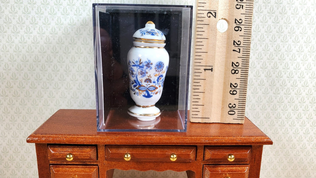 Dollhouse Large Jar with Lid Reutter Porcelain Blue Onion 1:12 Scale Miniature - MiniatureCrush