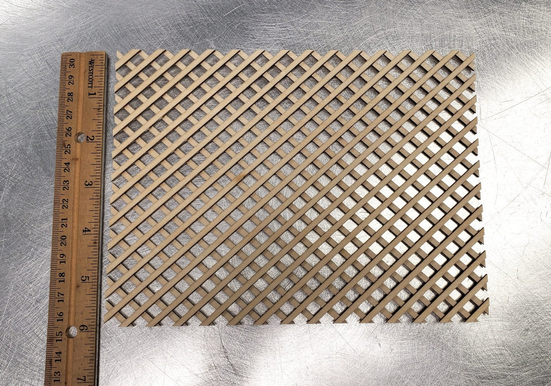 Dollhouse Lattice Panel 8x6 Garden Decorative Wood 1:12 Scale Miniature - MiniatureCrush