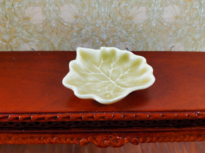 Dollhouse Leaf Shaped Ceramic Serving Platter 1:12 Scale Miniature - MiniatureCrush