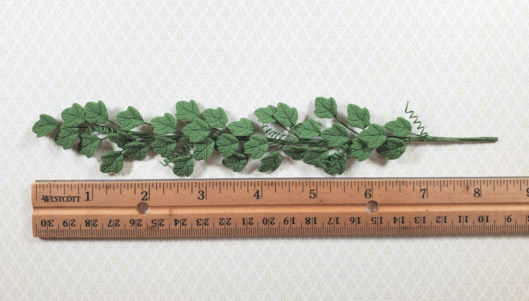 Dollhouse Leafy Vine 1:12 Scale Miniature Garden Plants - MiniatureCrush