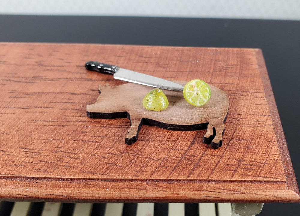 Dollhouse Lime Halves 2 Pieces 1:12 Scale Miniature Food Handmade - MiniatureCrush