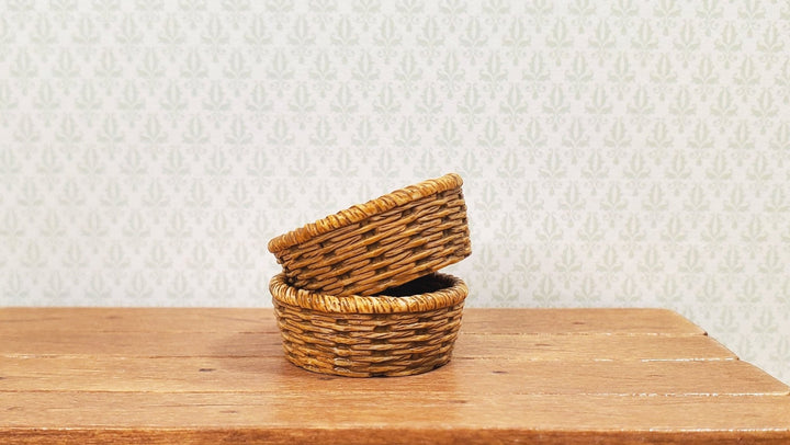 Dollhouse Miniature Basket Wicker Style Round 2 pieces 1:12 Scale Miniature - MiniatureCrush