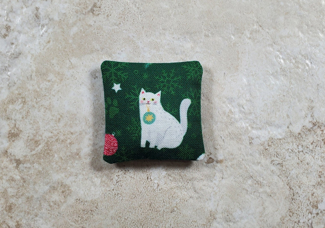 Dollhouse Miniature Christmas Cat Green Handmade 1:12 Scale 1 1/2" - MiniatureCrush