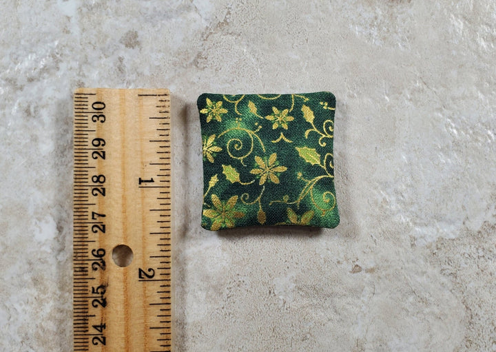 Dollhouse Miniature Christmas Green Poinsettia 1:12 Scale 1 1/2" - MiniatureCrush