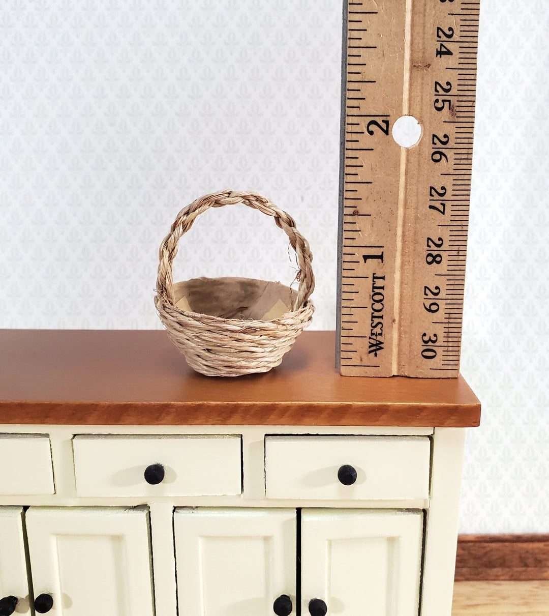 Dollhouse Miniature Large Basket Natural Fiber Round with Handle - Miniature Crush