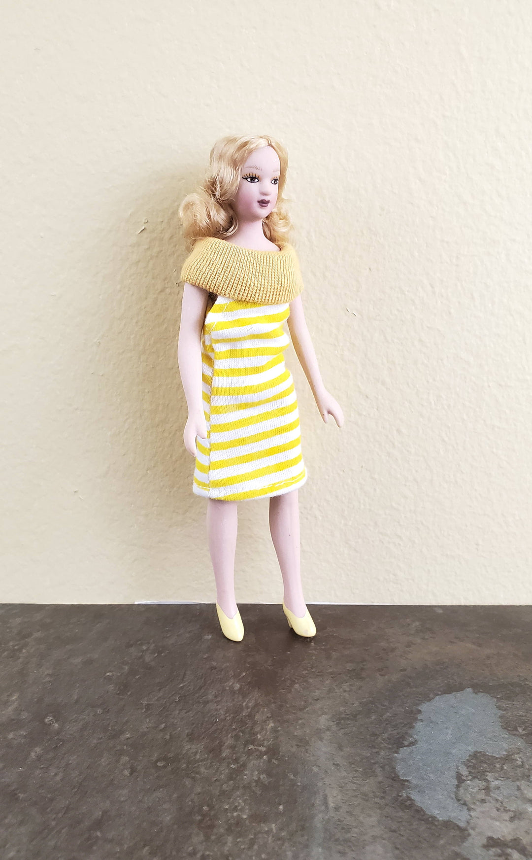 Dollhouse Miniature Porcelain Doll Modern Female Mom 1960s 1:12 Scale Woman - MiniatureCrush
