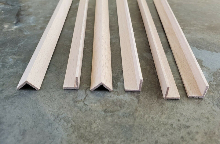 Dollhouse Miniatures 6" Pieces x6 Corner Trim Molding 3/8" x 3/8" x 6" - 70295 - MiniatureCrush