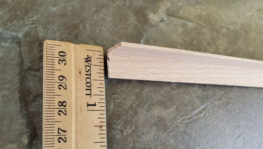 Dollhouse Miniatures Corner Trim Molding 1/2" x 1/2" x 18" long 1:12 Scale 70296 - MiniatureCrush