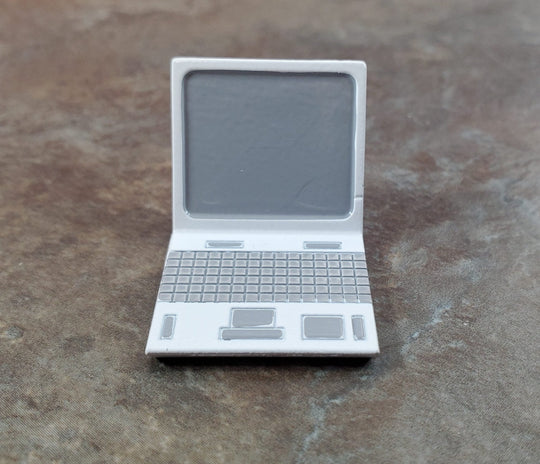 Dollhouse Modern Laptop Computer White Metal 1:12 Scale Miniature ...