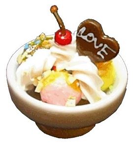 Dollhouse Neapolitan Sundae in Bowl 1:12 Scale Miniature Food Dessert Kitchen - MiniatureCrush